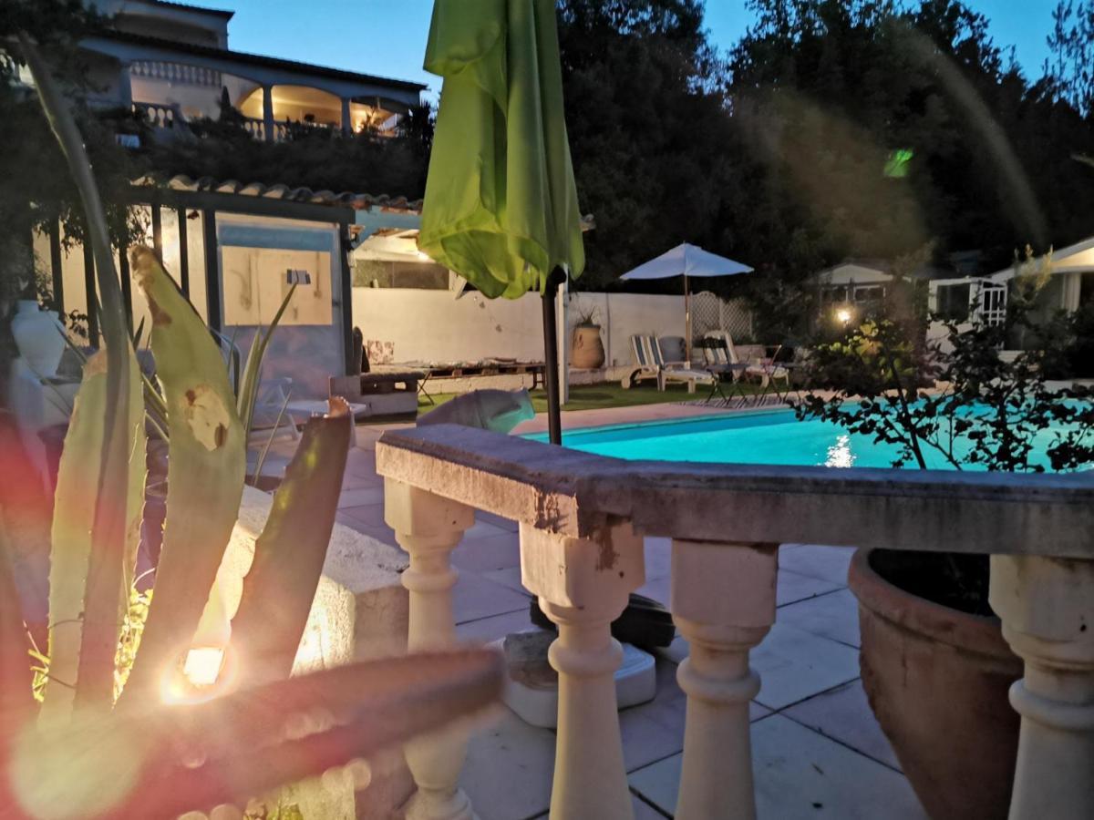 Villa Chiara Magalas Екстер'єр фото