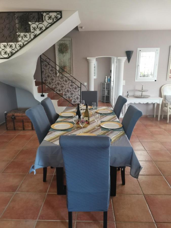 Villa Chiara Magalas Екстер'єр фото